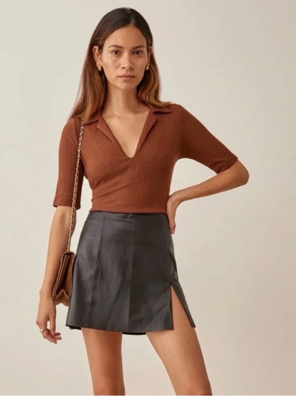 Reformation Ribbed V-Neck Collared Knit Top in Brown Size Medium